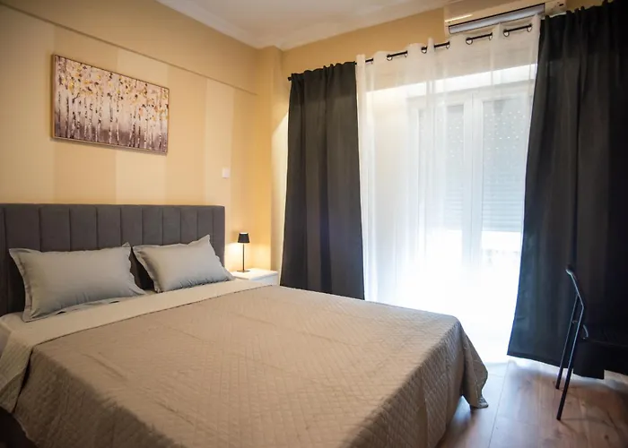 Chris & Mary Comfort Lampraki Appartement *